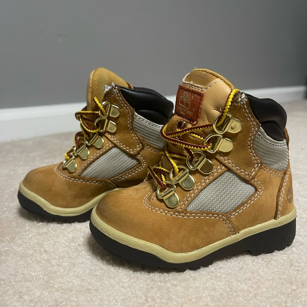 Size 6c Timberland Boots Gently worn